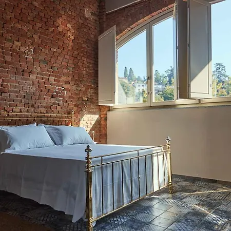 Le Corti Di San Rocco * 코솜브라토