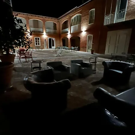 Vakantieboerderij Le Corti Di San Rocco Cossombrato